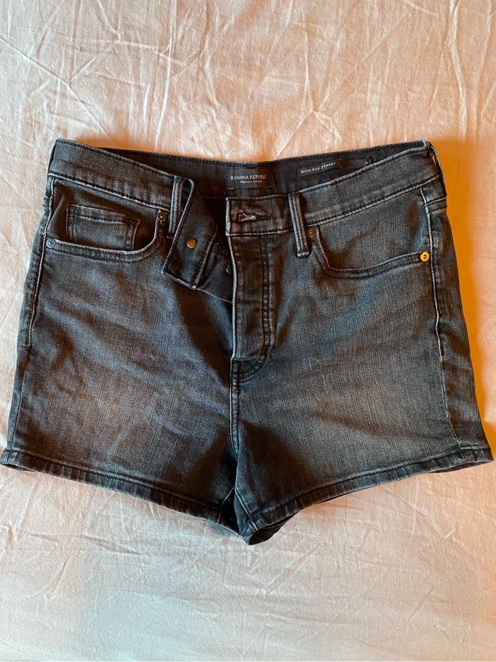 Banana Republic Black High-Rise 3 “ Premium Denim Women's Shorts Size 29